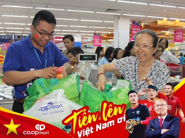 Co.opmart giảm giá mạnh 2.300 sản phẩm cổ vũ trận chung kết U23 Việt Nam ảnh 1